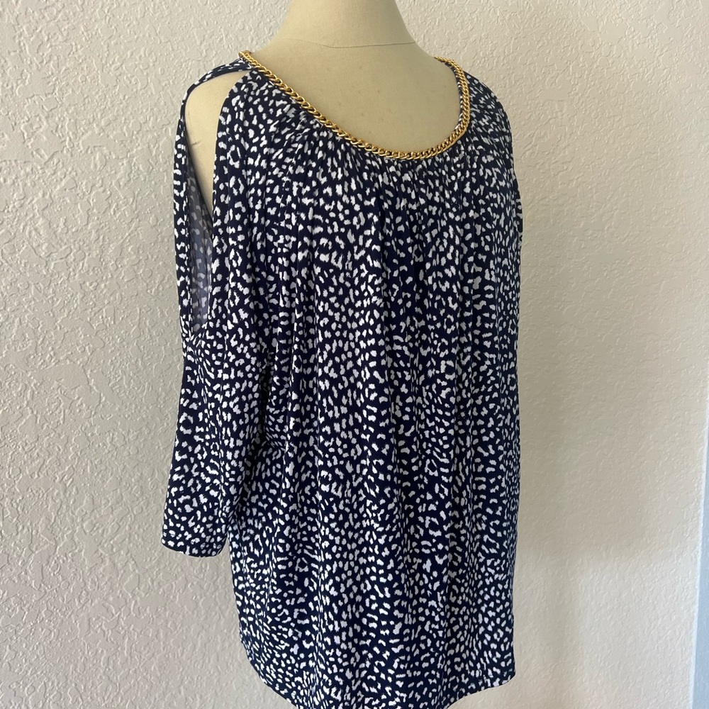 MICHAEL Michael Kors Navy and White Blouse with Gold Chain
